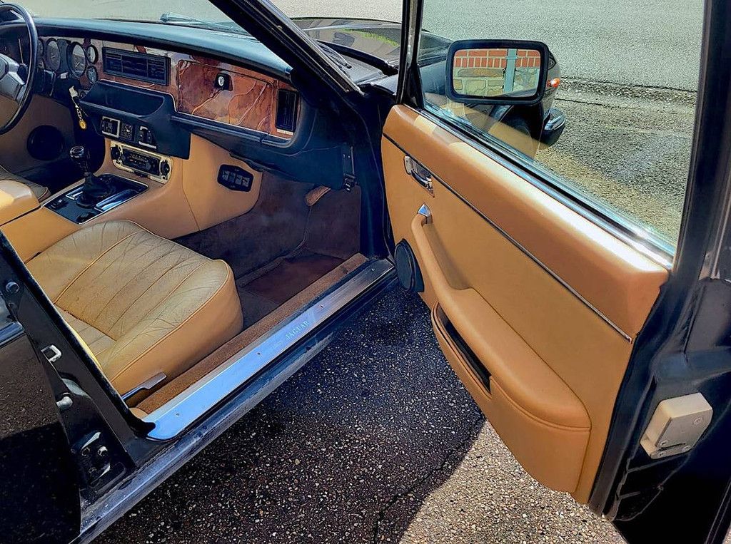 Jaguar XJ6 4.2 Schaltgetriebe 5-Gang (Margin)