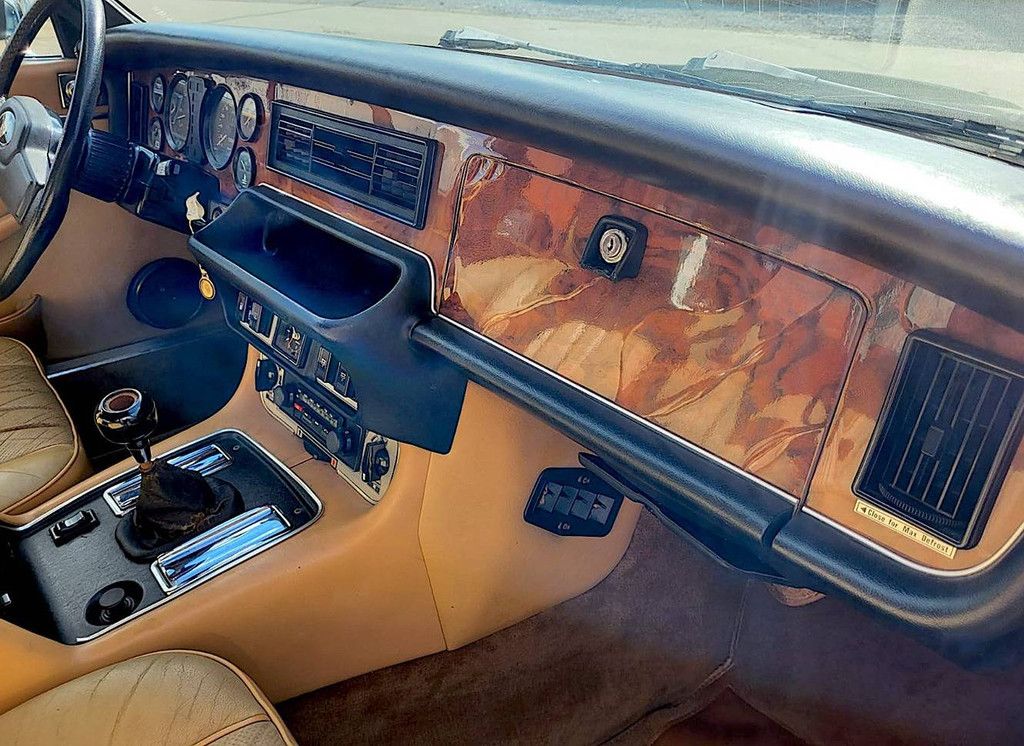 Jaguar XJ6 4.2 Schaltgetriebe 5-Gang (Margin)