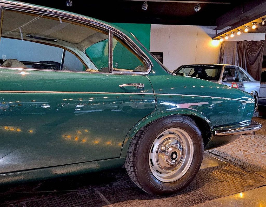 Jaguar XJ 4.2 Automatik Benzin 1979 (Margin)