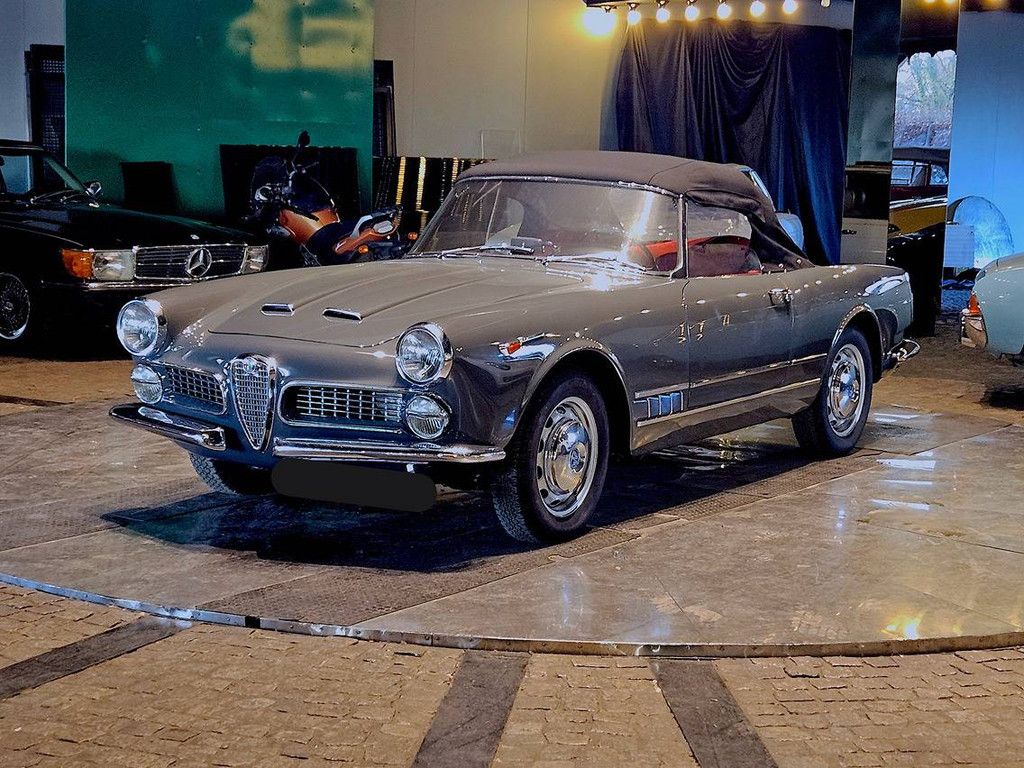 Alfa Romeo 2000 Spider „Carrozzeria Touring“ Benzin 1960 (Marge)