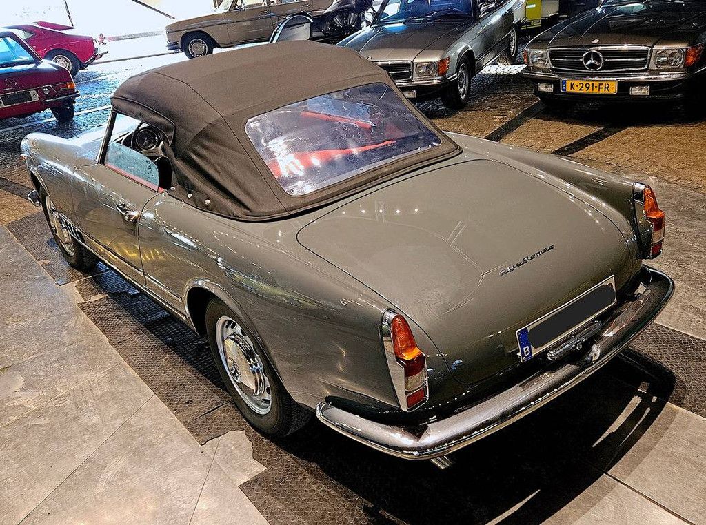 Alfa Romeo 2000 Spider „Carrozzeria Touring“ Benzin 1960 (Marge)