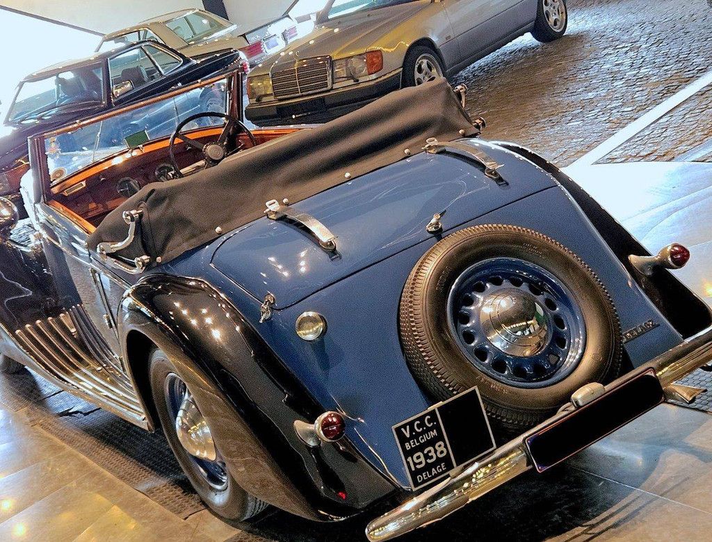 Delage D6 - 70 Chapron (RHD) Petrol 1937 (Margin)
