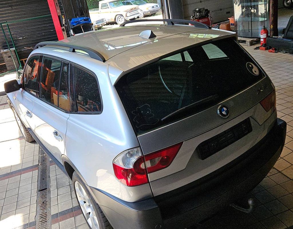 BMW X3 3.0i Automatik (Leicht-LKW, Allradantrieb)