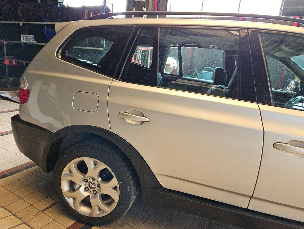BMW X3 3.0i Automatik (Leicht-LKW, Allradantrieb)