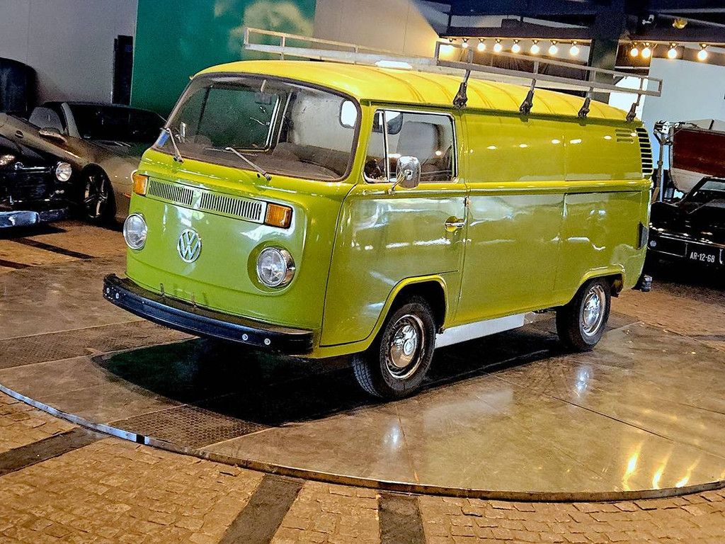 Volkswagen T2 _ 1.6 (Margin)