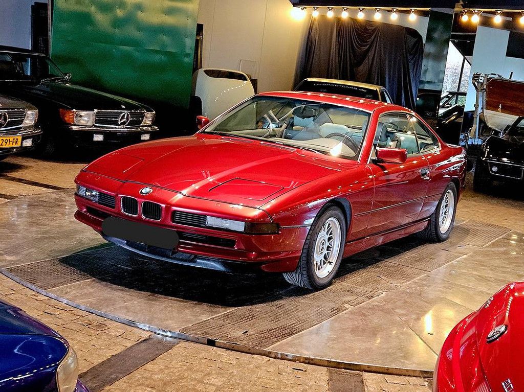 BMW 850iA Petrol 1990 (Margin)