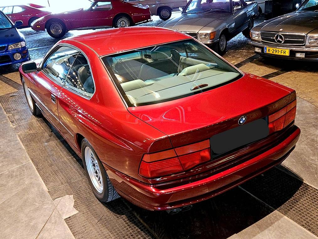 BMW 850iA Petrol 1990 (Margin)
