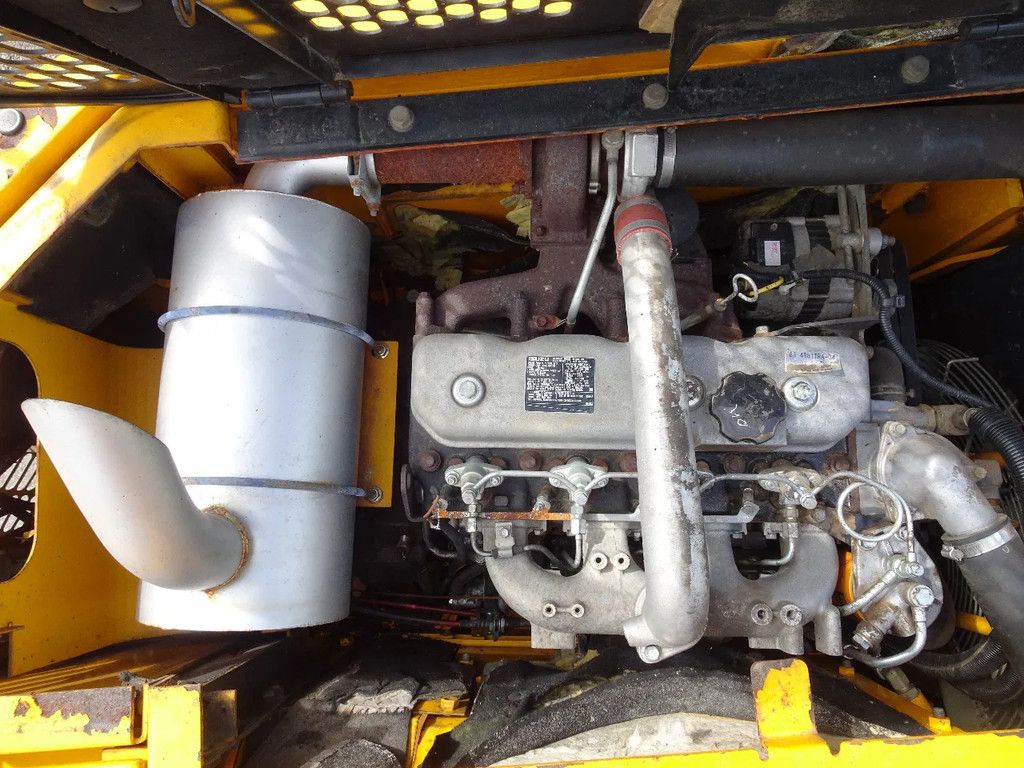 JCB JZ140