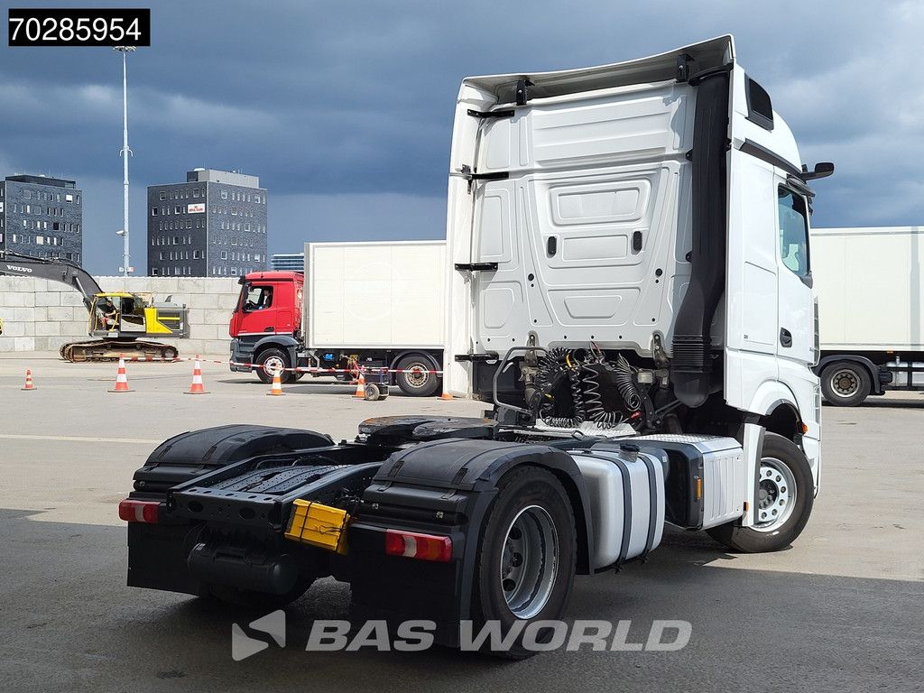 Mercedes Actros 1848 4X2 BigSpace Retarder Mirrorcam 2x Tanks Standklima Euro 6