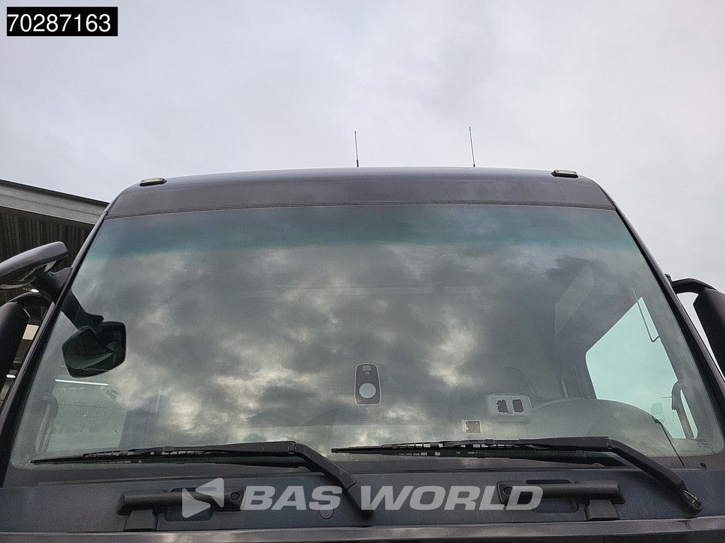 MAN TGX 18.470 4X2 XXL Retarder 2x Tanks Standklima ACC Navi Euro 6
