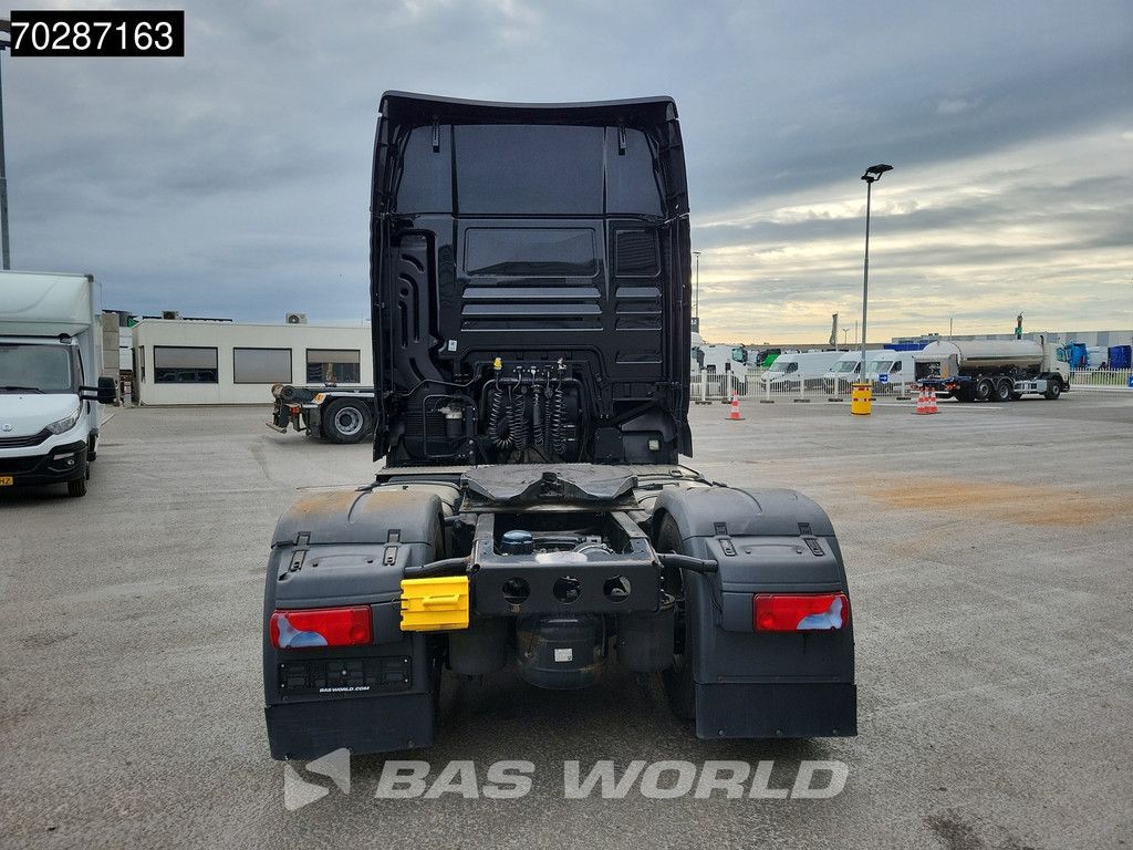 MAN TGX 18.470 4X2 XXL Retarder 2x Tanks Standklima ACC Navi Euro 6