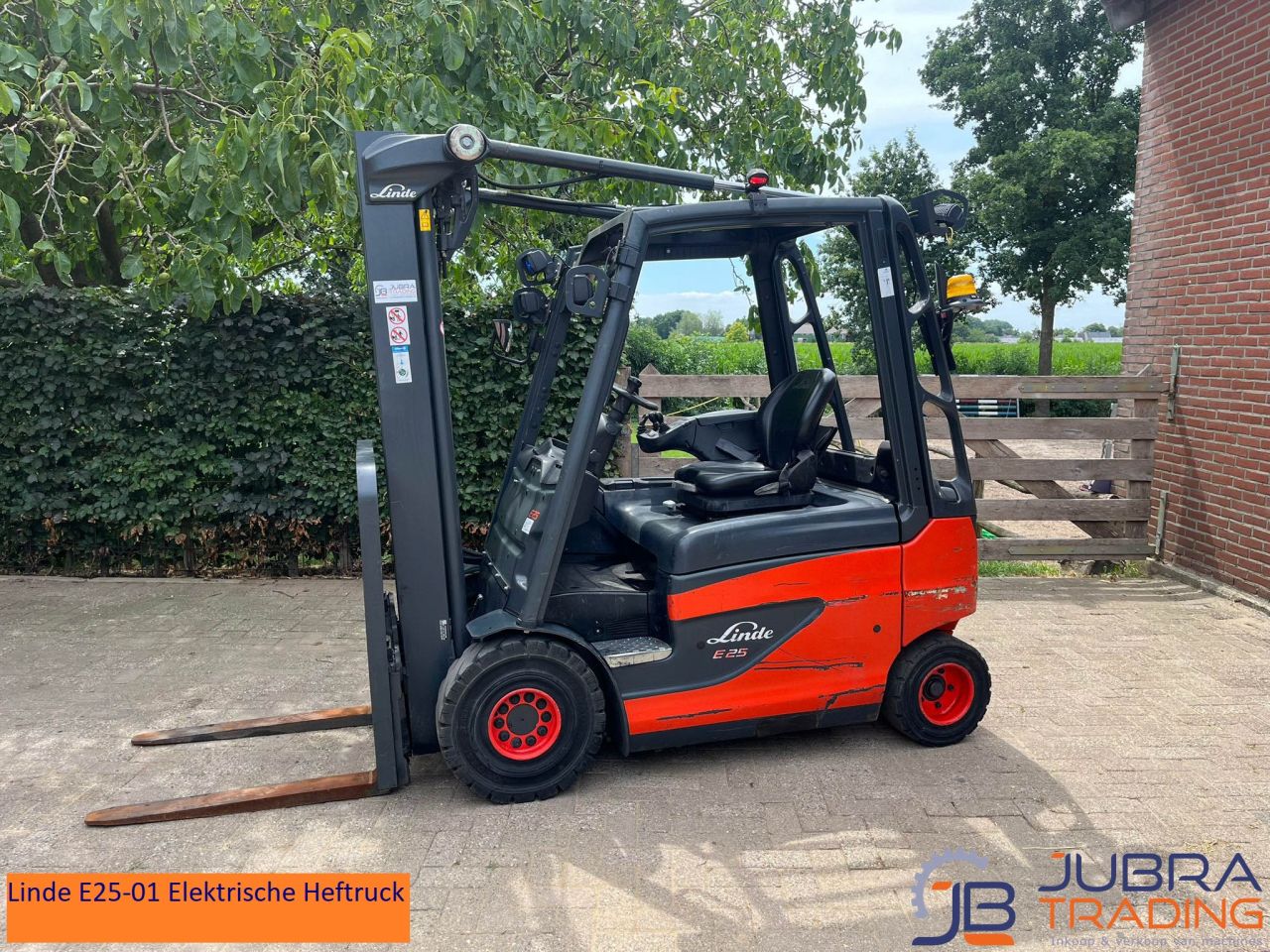 Linde Heftrucks Elektrisch & LPG. Uit Voorraad Leverbaar!