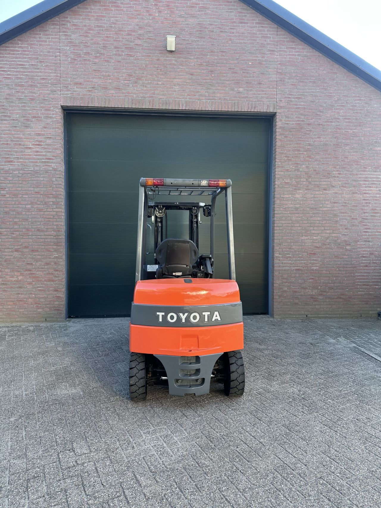Toyota 7FBMF25 NIEUWE BATTERIJ GARANTIE elektrische heftruck
