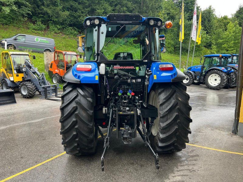 New Holland T5.85