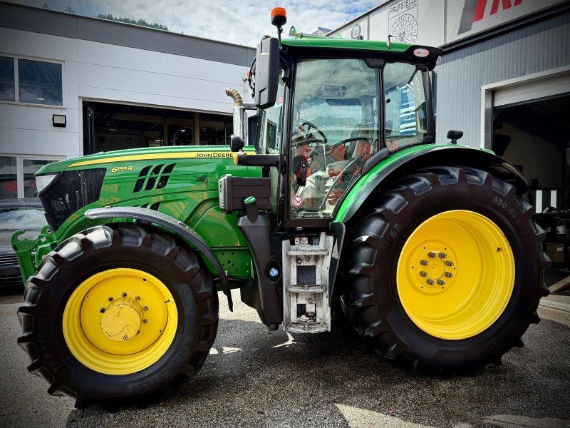 John Deere 6155R
