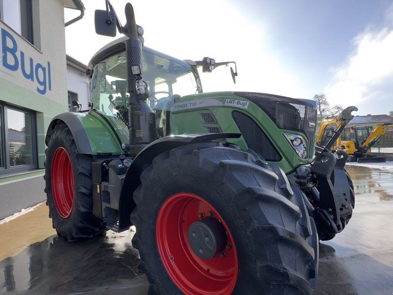 Fendt 718 Vario S4 Profi-Plus