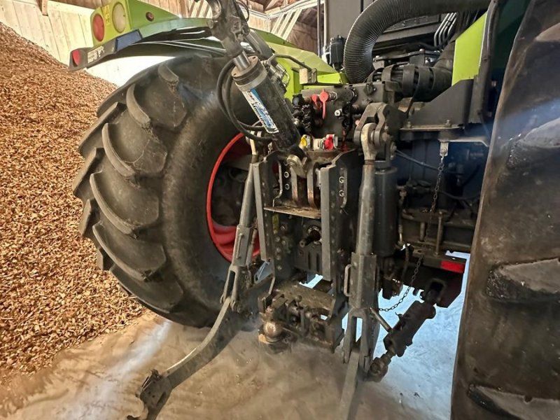 Claas Xerion 3300 Trac