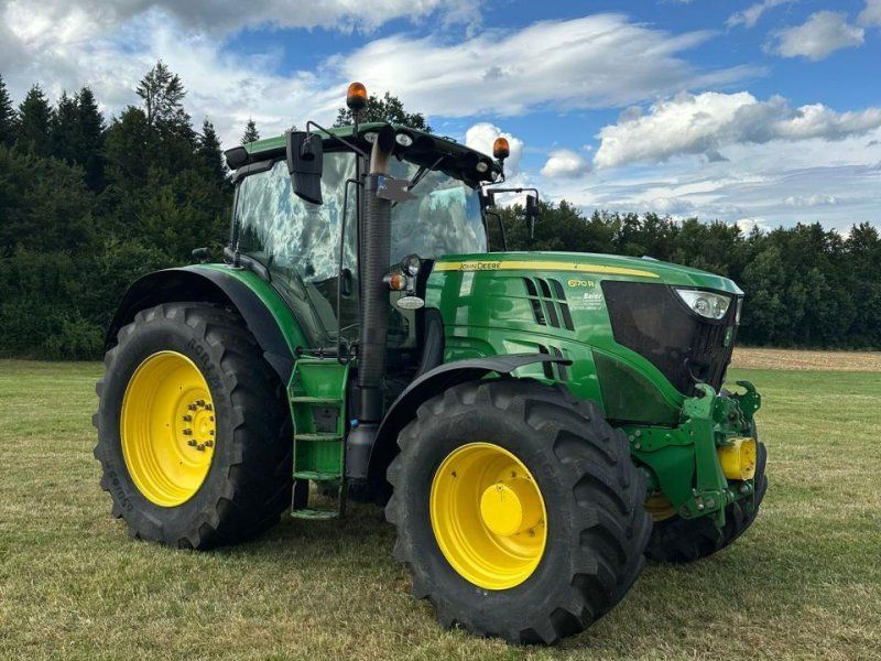 John Deere 6170R