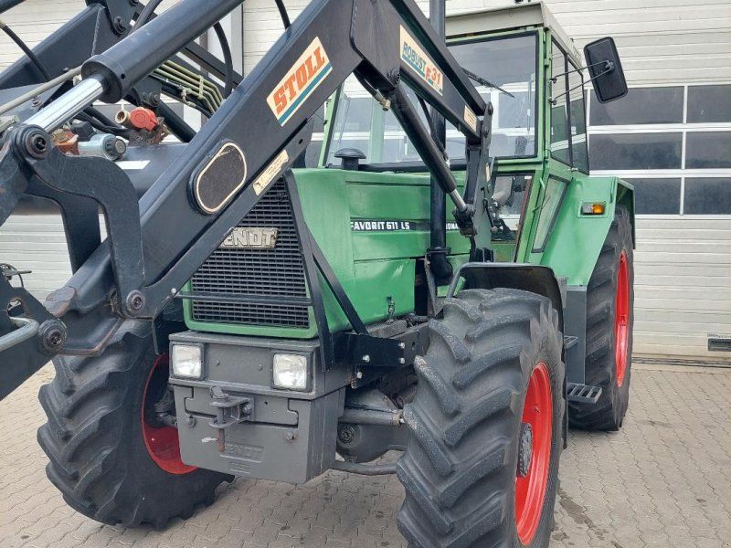 Fendt Favorit 611 LS