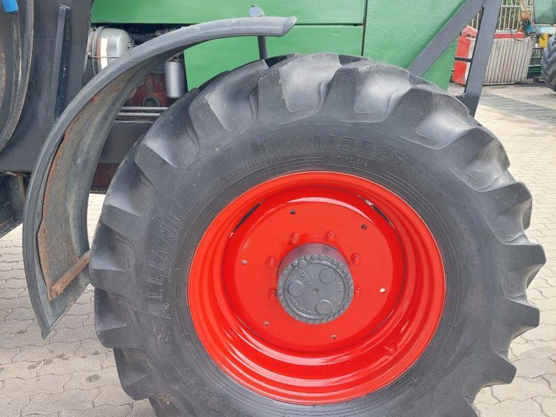 Fendt Favorit 611 LS