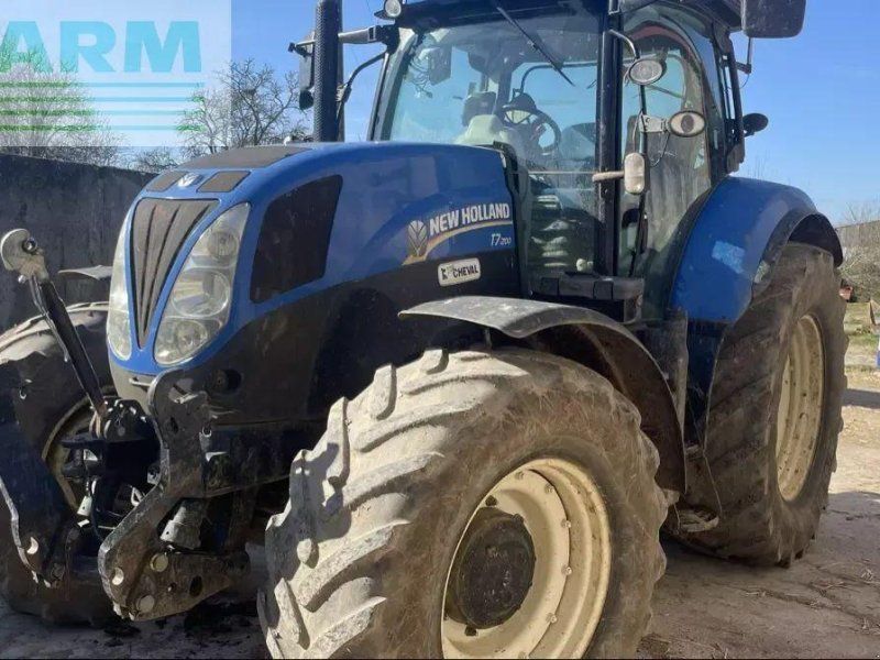 New Holland t7,200