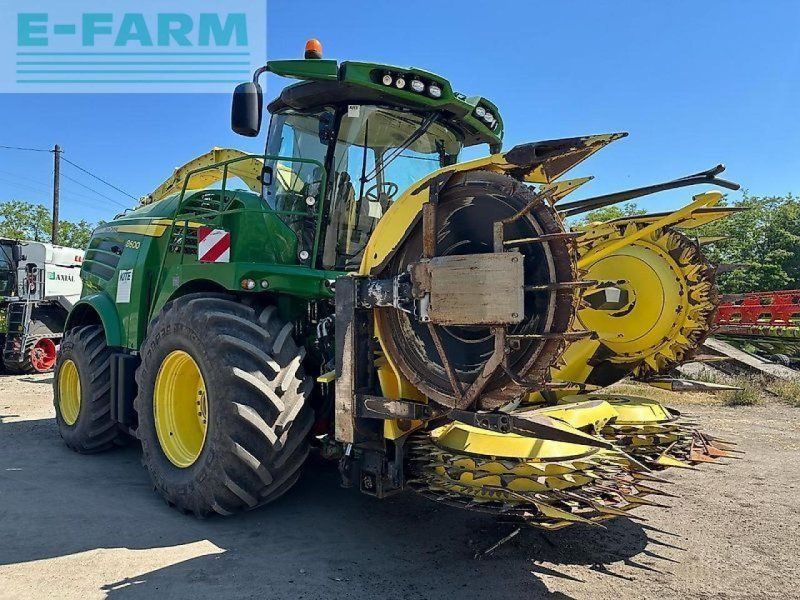 John Deere 8600