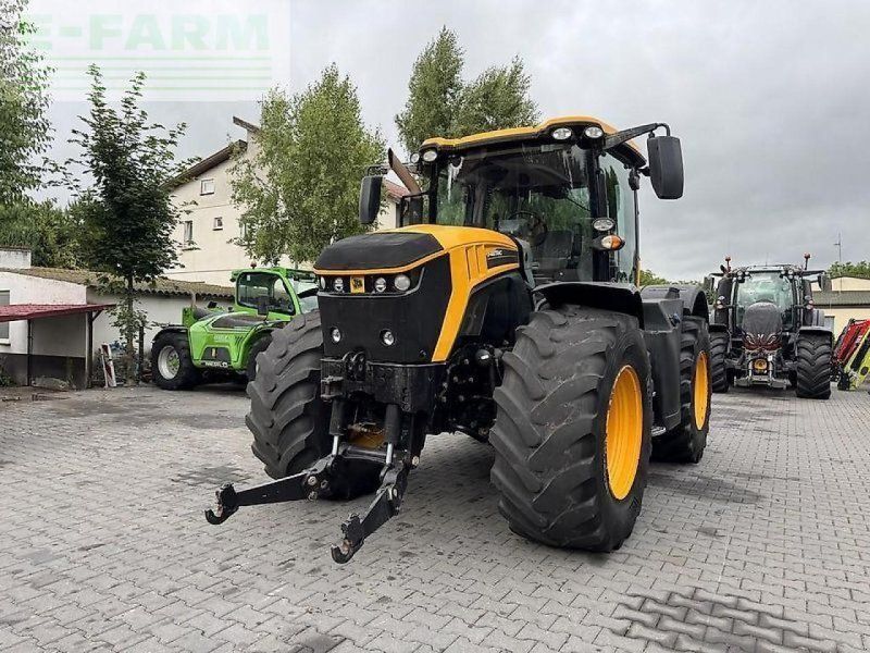 JCB fastrac 4220