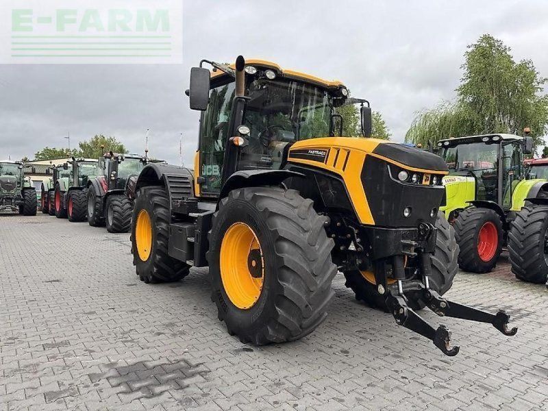 JCB fastrac 4220