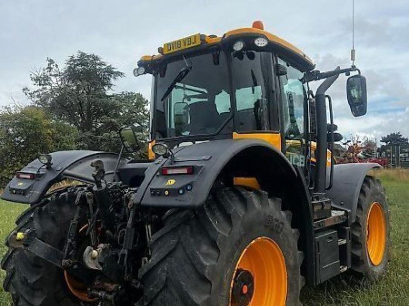 JCB 4220