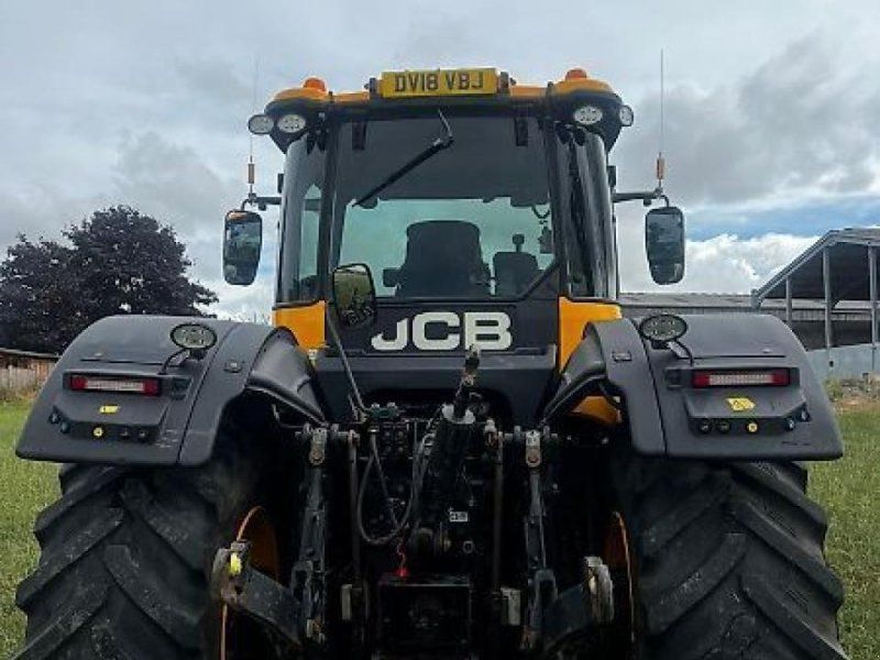 JCB 4220