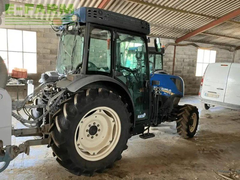New Holland tracteur