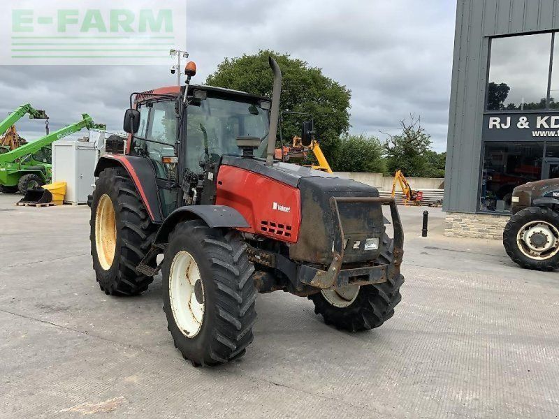 Valmet 8100 twin track reverse drive