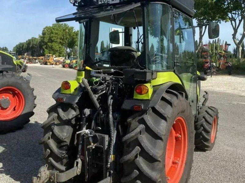 Claas nexos 230 m tradition