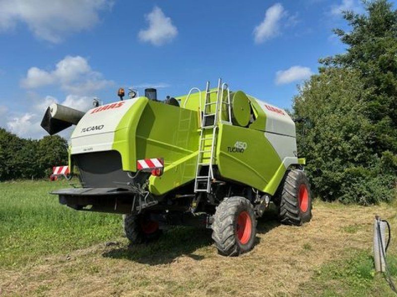 Claas Tucano 450