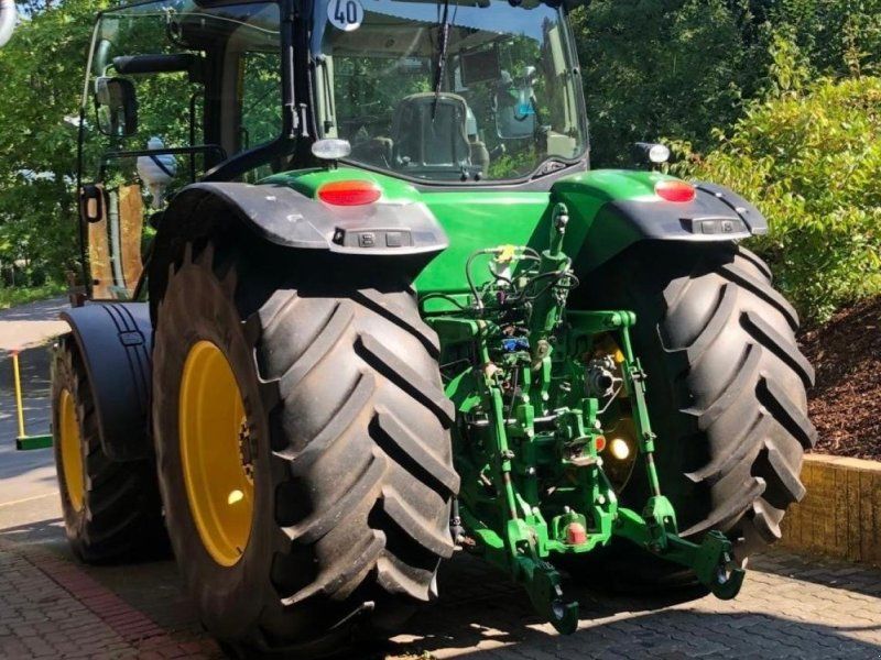 John Deere 8360R