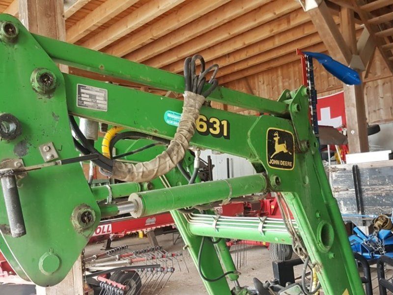 John Deere 6320