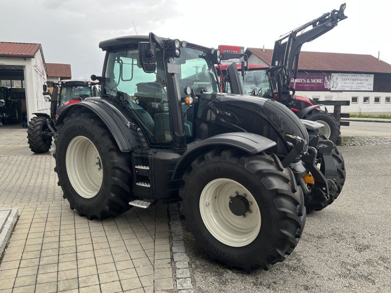 Valtra N175 Versu