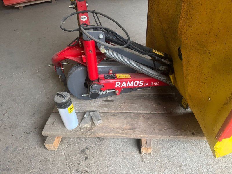 Fella Ramos  2460 ISL