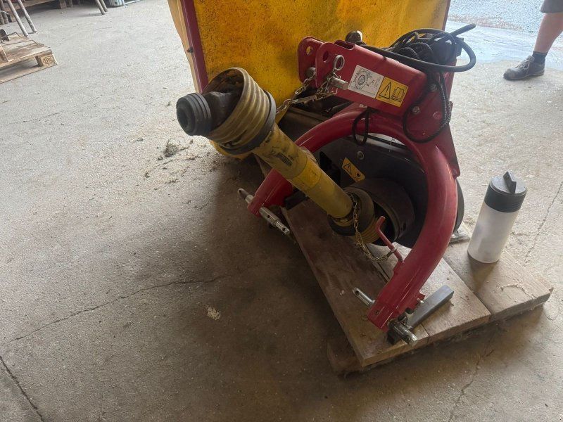 Fella Ramos  2460 ISL