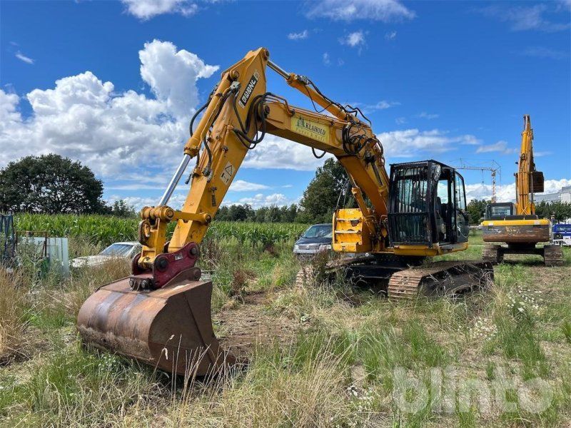 JCB JZ 235 LC