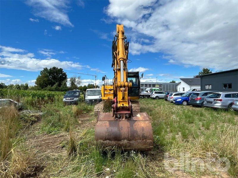 JCB JZ 235 LC