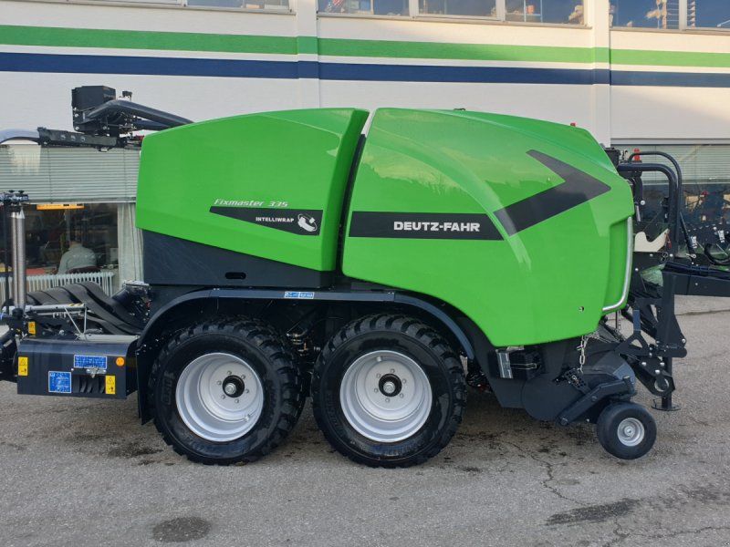 Deutz-Fahr FixMaster BP 335 OC 23mit Folienbindung und 3-D-Wickler-