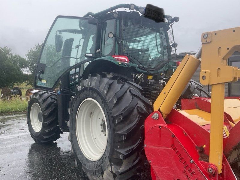 Valtra T174
