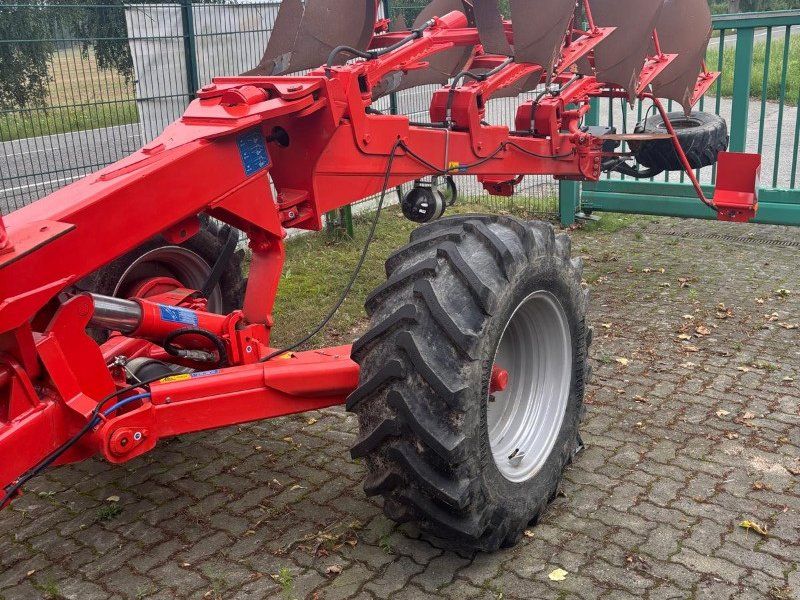 Kuhn Challenger 8 EH 5+3