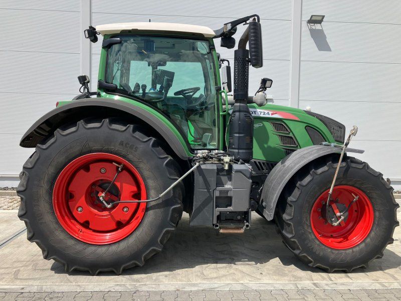 Fendt 724 Vario S4 Profi