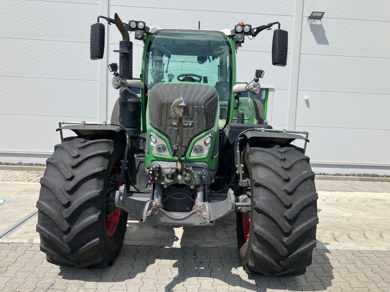 Fendt 724 Vario S4 Profi