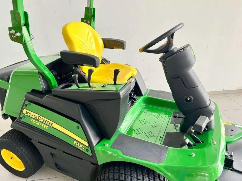 John Deere 1580