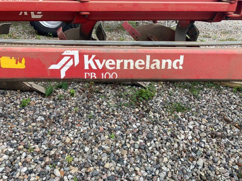 Kverneland PB100