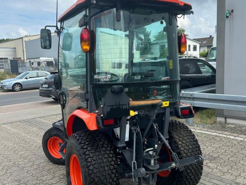 Kubota B2-261HC