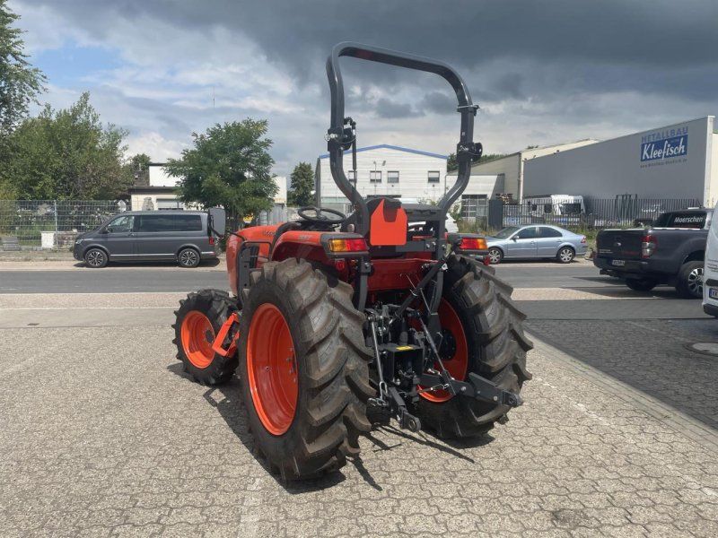 Kubota L1-552HR
